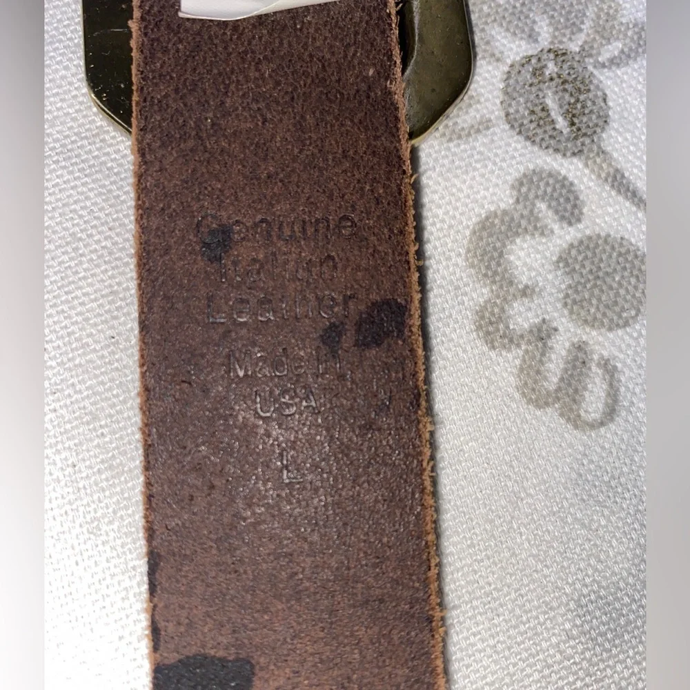 VINTAGE BLING BROWN BELT, ORNATE STAMPED‎ DESIGN LARGE